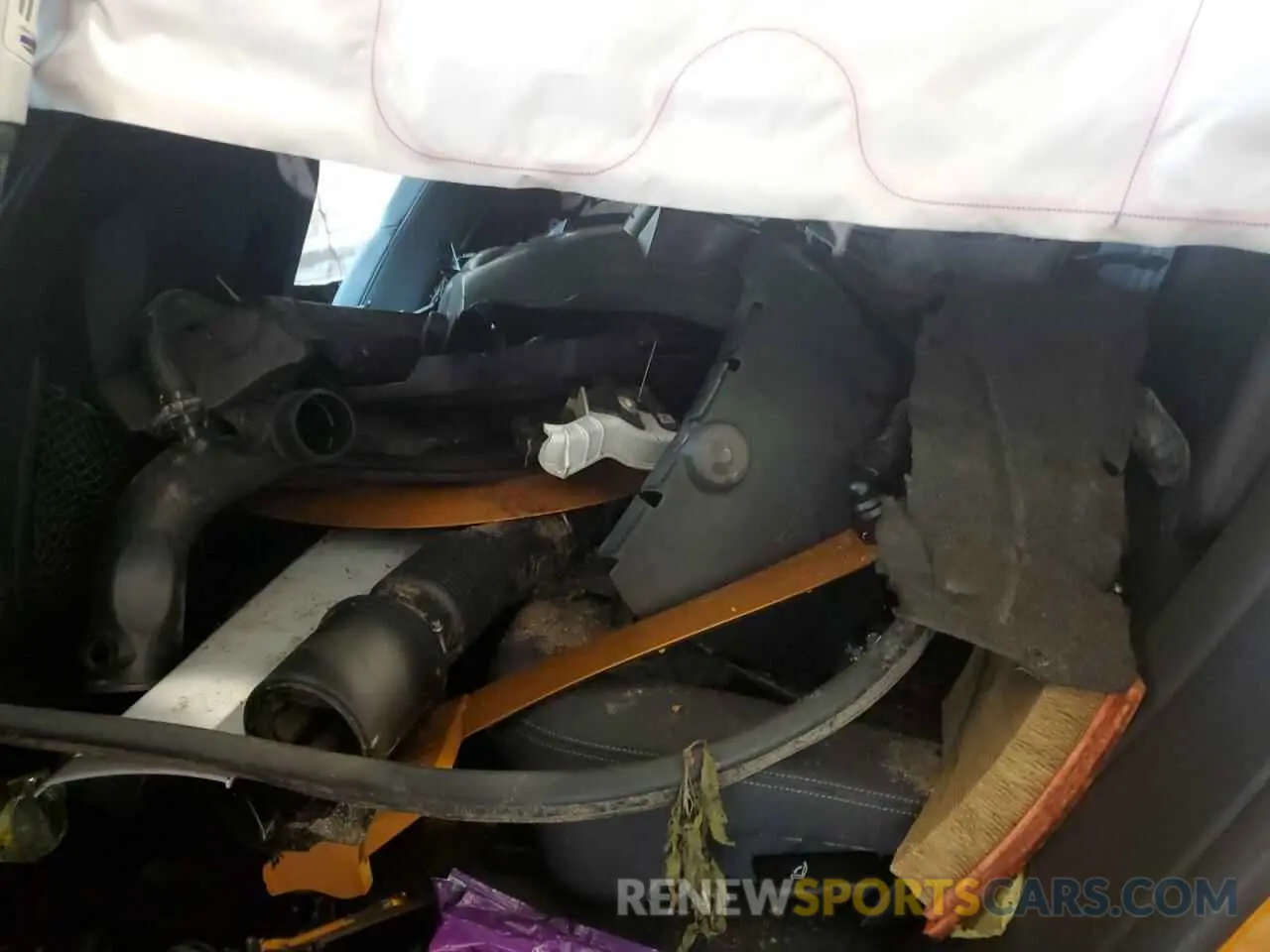 11 Photograph of a damaged car WA1EVAF12MD005061 AUDI Q8 2021
