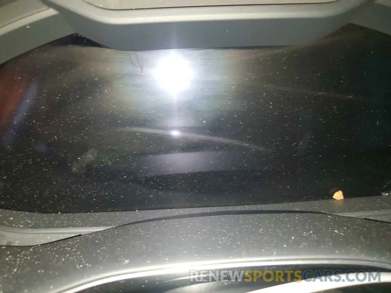 9 Photograph of a damaged car WA1EVAF12MD005061 AUDI Q8 2021