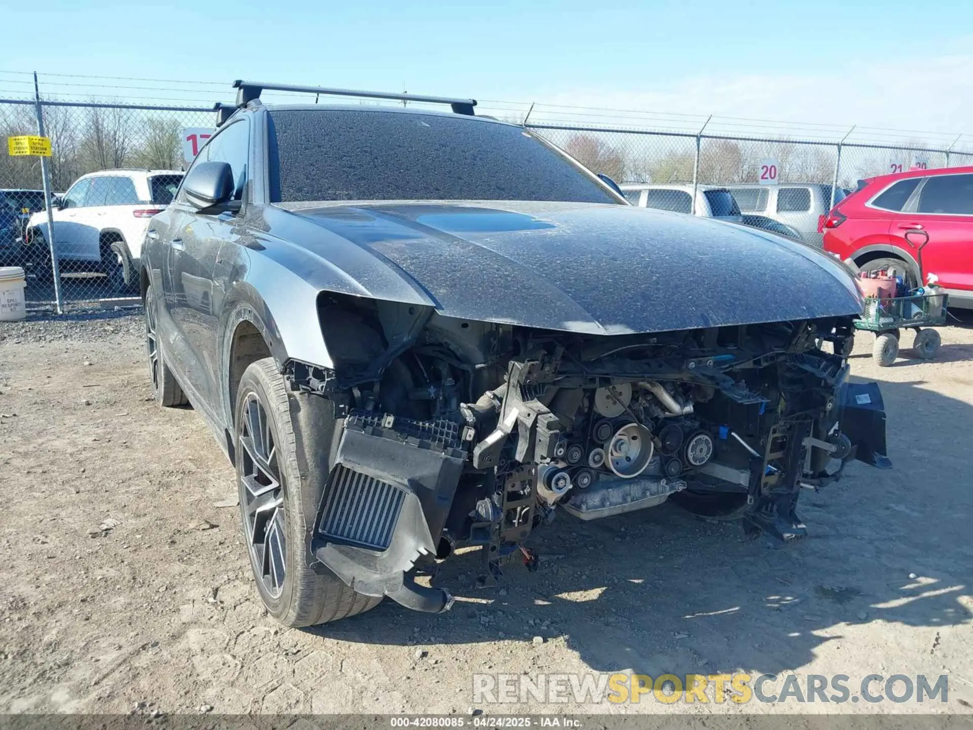 6 Photograph of a damaged car WA1EVAF14MD014781 AUDI Q8 2021