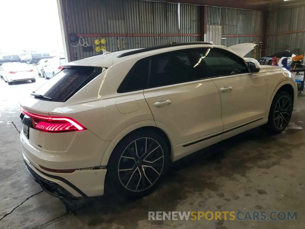 3 Photograph of a damaged car WA1EVAF14MD033153 AUDI Q8 2021