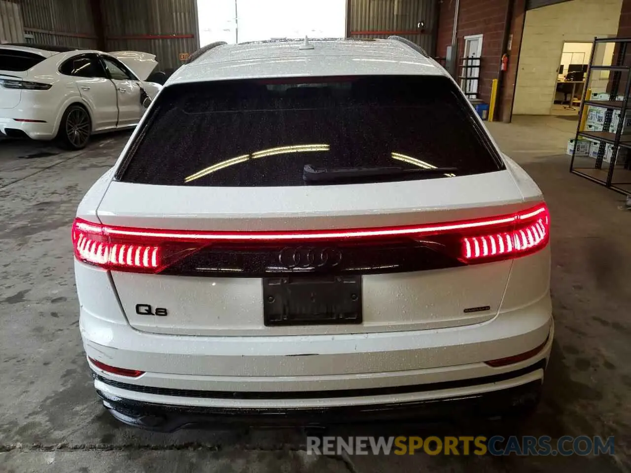 6 Photograph of a damaged car WA1EVAF14MD033153 AUDI Q8 2021