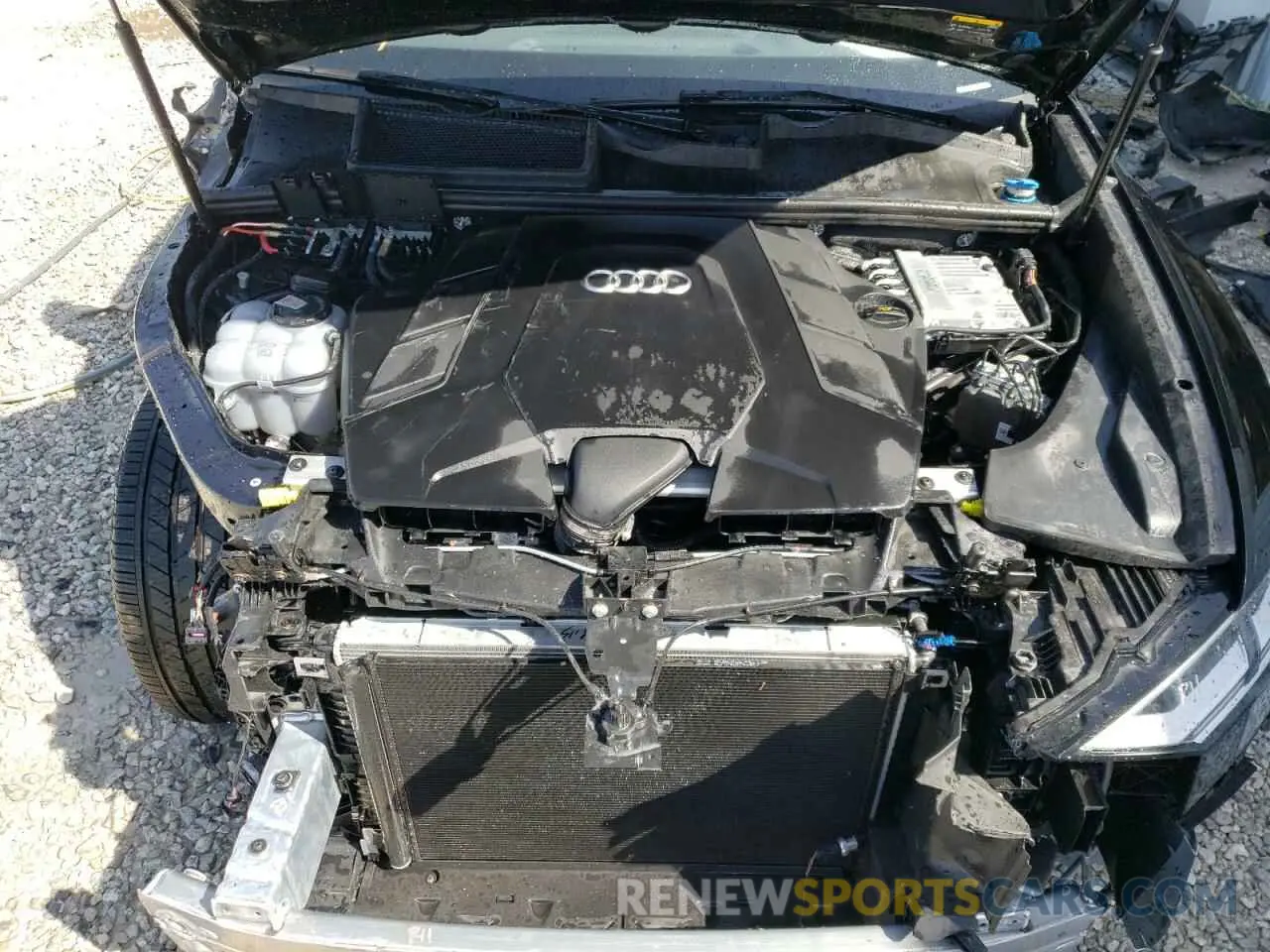 7 Photograph of a damaged car WA1EVAF14MD044072 AUDI Q8 2021