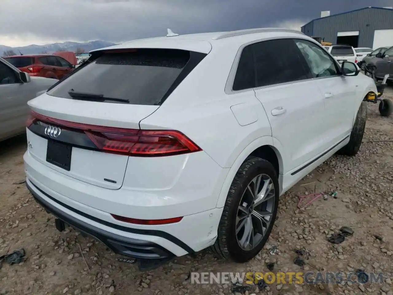 4 Photograph of a damaged car WA1EVAF16MD028987 AUDI Q8 2021