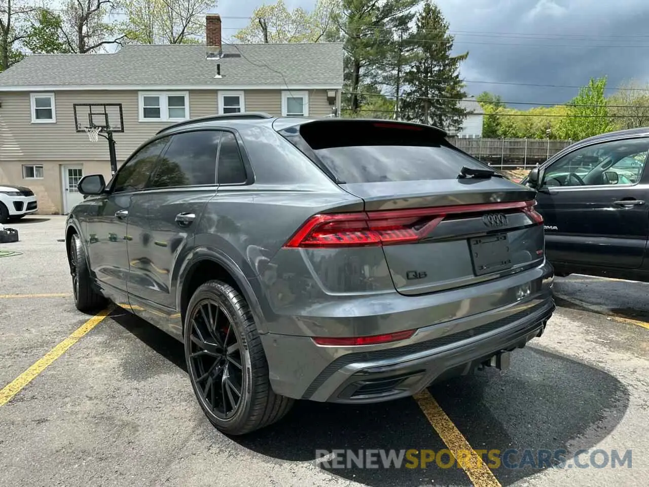 2 Photograph of a damaged car WA1EVAF17MD034670 AUDI Q8 2021