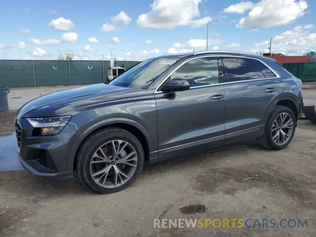 1 Photograph of a damaged car WA1EVAF17MD039755 AUDI Q8 2021