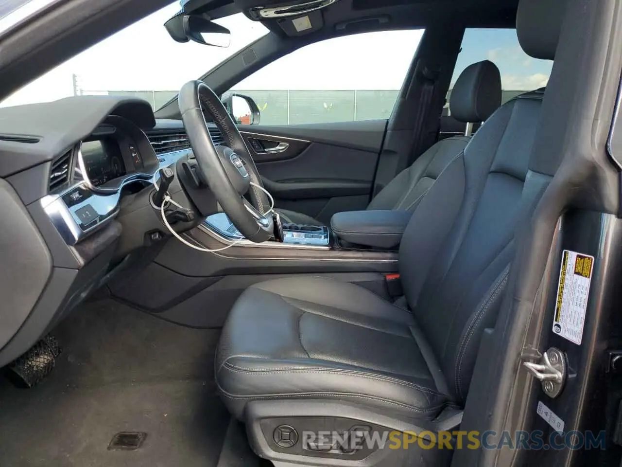 7 Photograph of a damaged car WA1EVAF17MD039755 AUDI Q8 2021