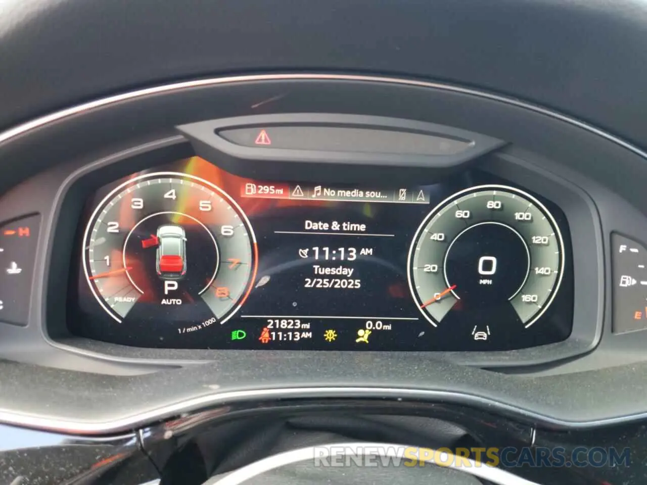 9 Photograph of a damaged car WA1EVAF17MD039755 AUDI Q8 2021
