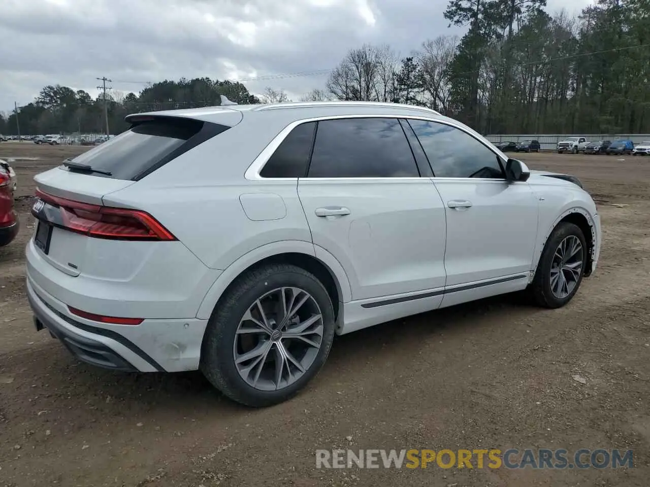 3 Photograph of a damaged car WA1EVAF18MD004657 AUDI Q8 2021