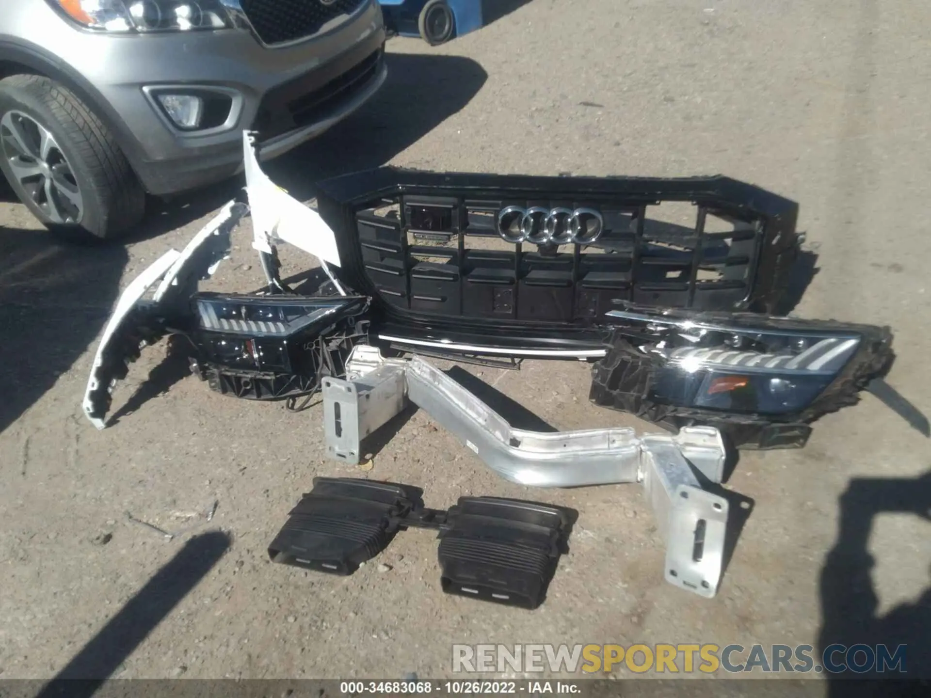 12 Photograph of a damaged car WA1EVAF19MD017532 AUDI Q8 2021