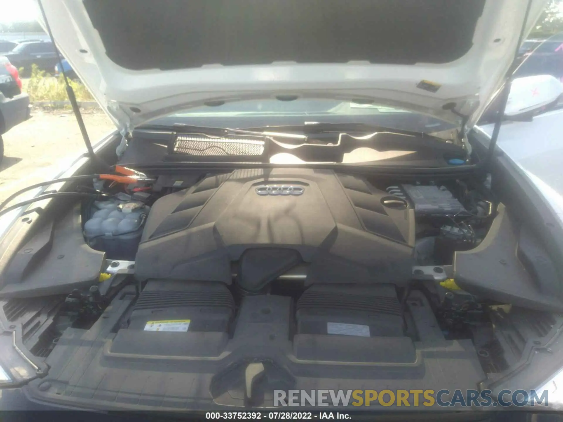 10 Photograph of a damaged car WA1EVAF1XMD009472 AUDI Q8 2021