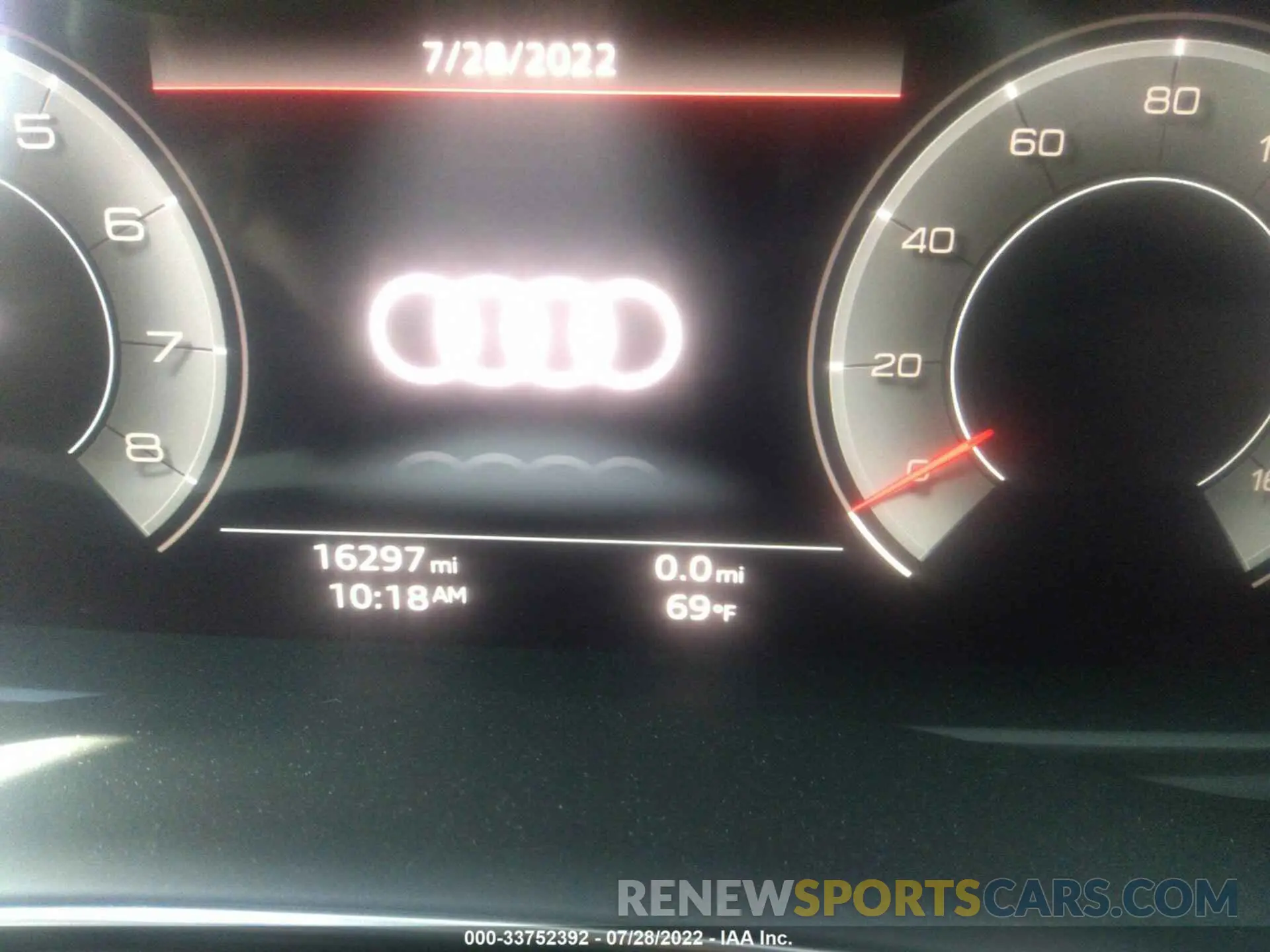 7 Photograph of a damaged car WA1EVAF1XMD009472 AUDI Q8 2021