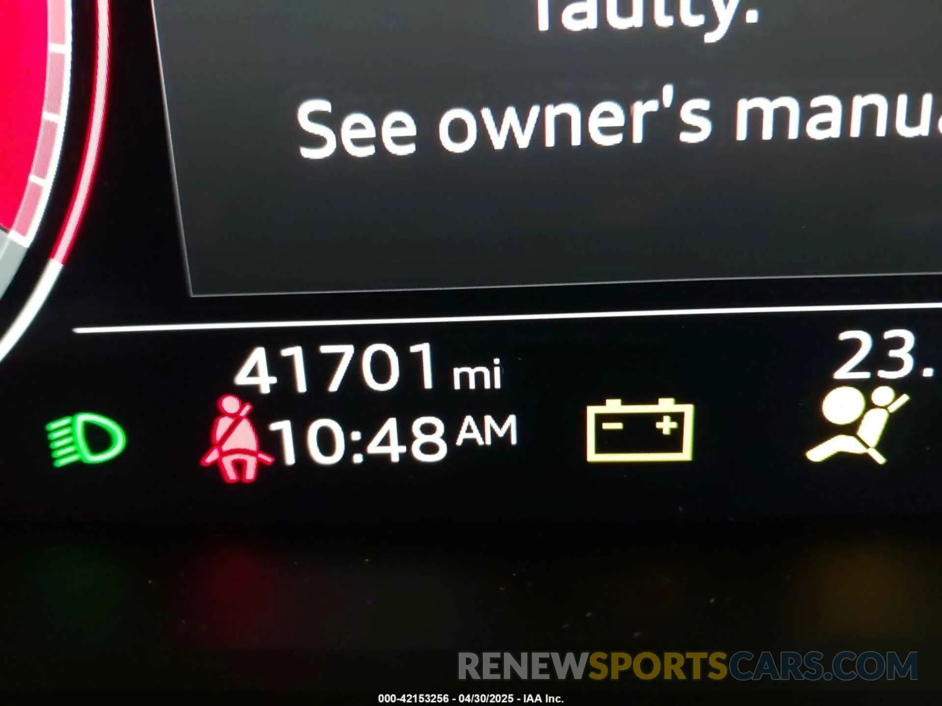16 Photograph of a damaged car WA1EVAF1XMD033688 AUDI Q8 2021