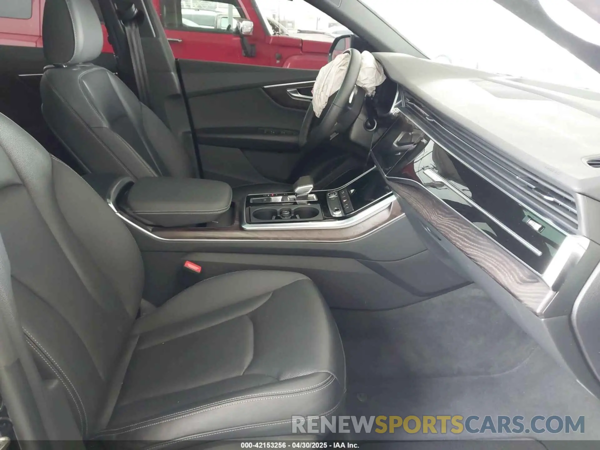 5 Photograph of a damaged car WA1EVAF1XMD033688 AUDI Q8 2021