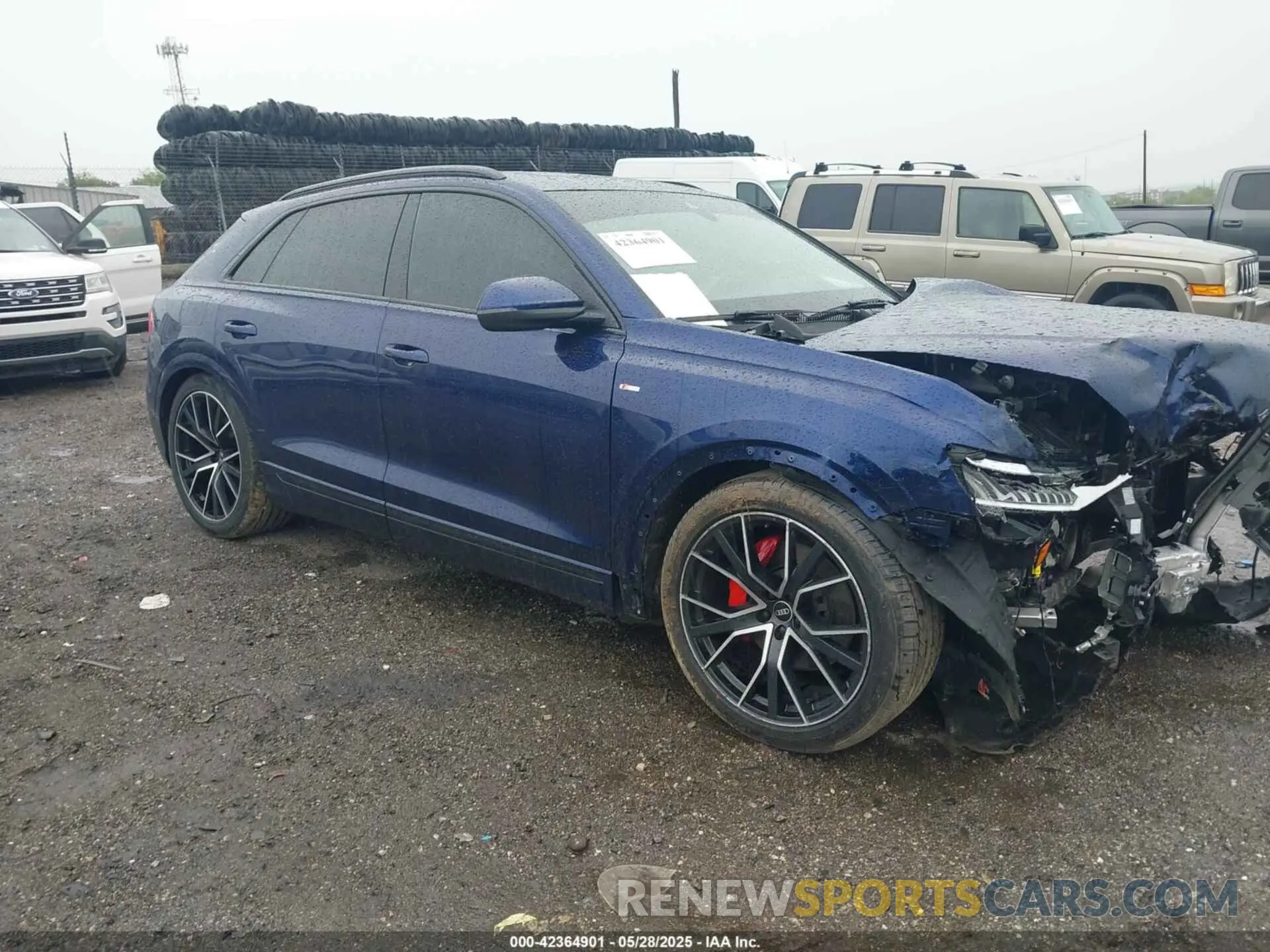 1 Photograph of a damaged car WA1FVAF12MD032085 AUDI Q8 2021