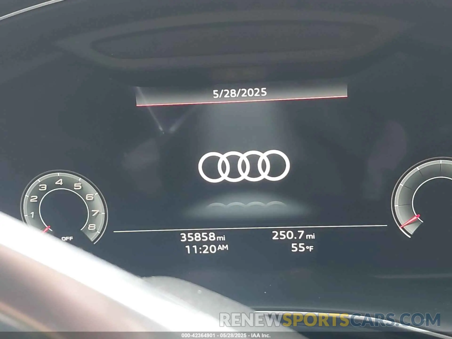 15 Photograph of a damaged car WA1FVAF12MD032085 AUDI Q8 2021