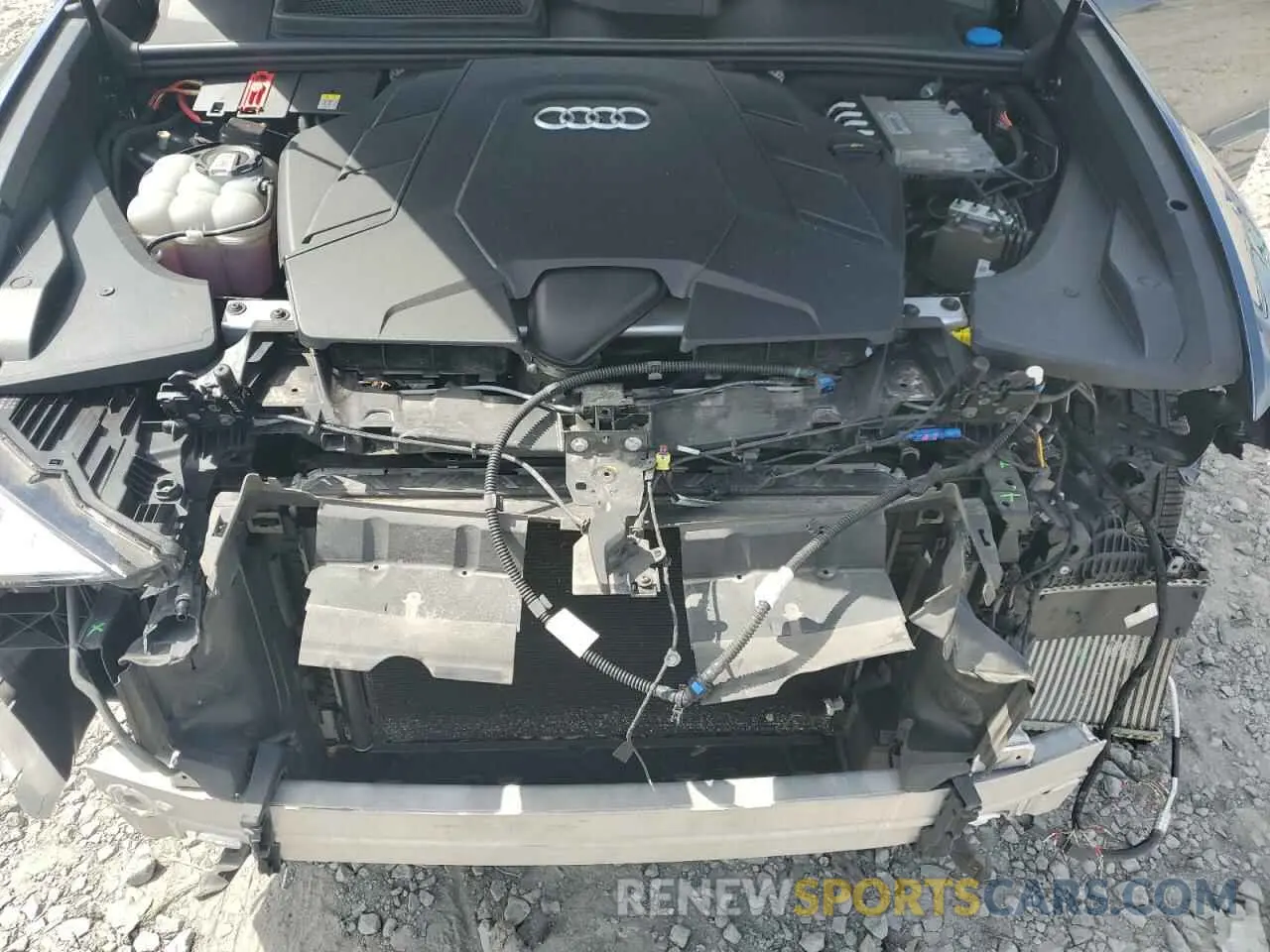 12 Photograph of a damaged car WA1FVAF16MD039587 AUDI Q8 2021
