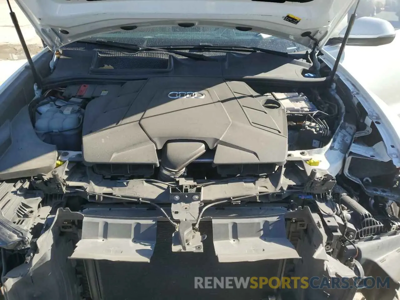 13 Photograph of a damaged car WA1FVAF17MD006212 AUDI Q8 2021