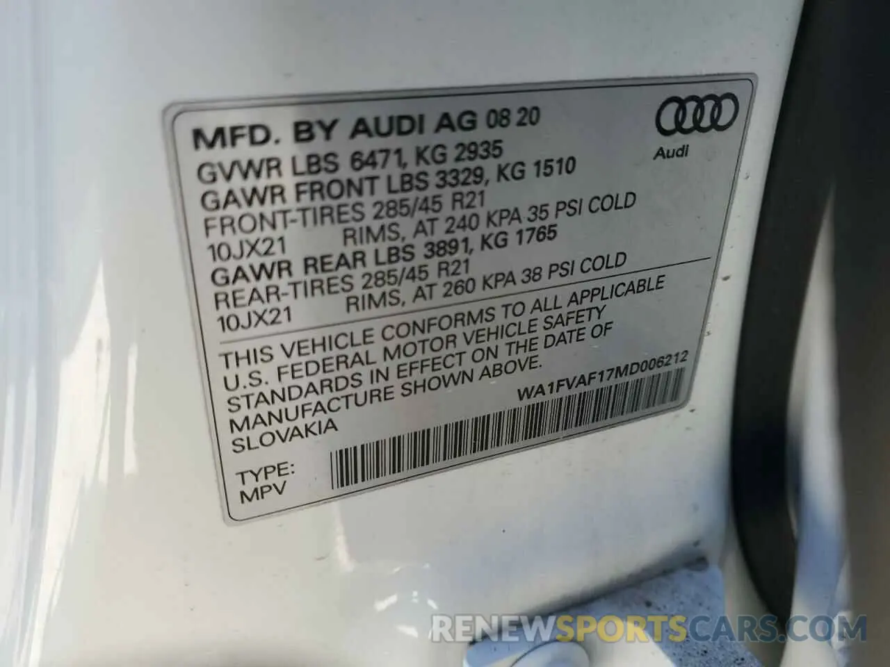 16 Photograph of a damaged car WA1FVAF17MD006212 AUDI Q8 2021