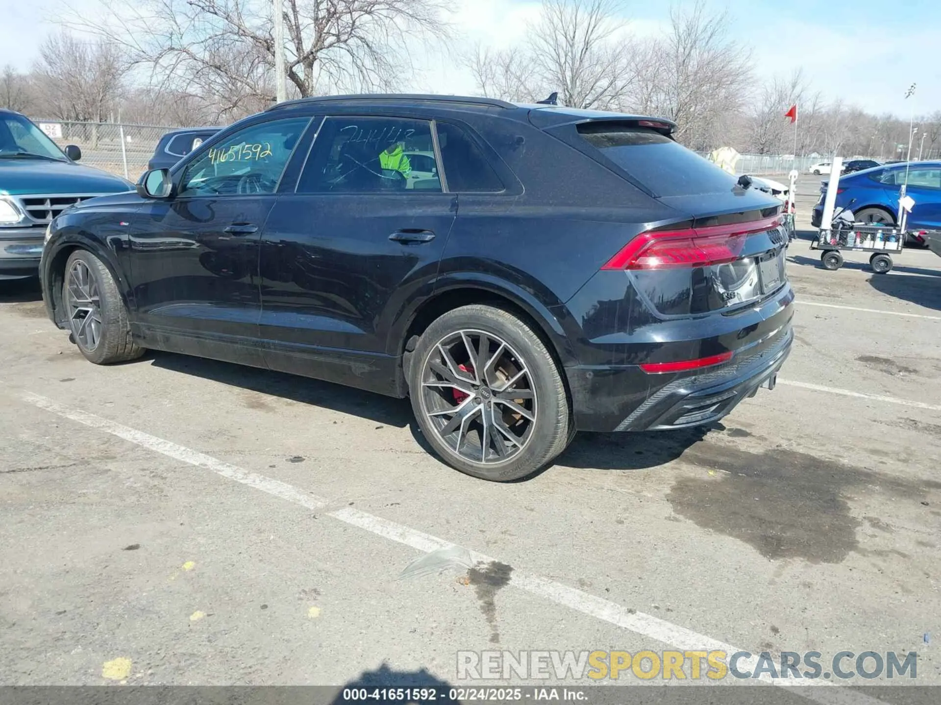 3 Photograph of a damaged car WA1FVAF18MD012276 AUDI Q8 2021