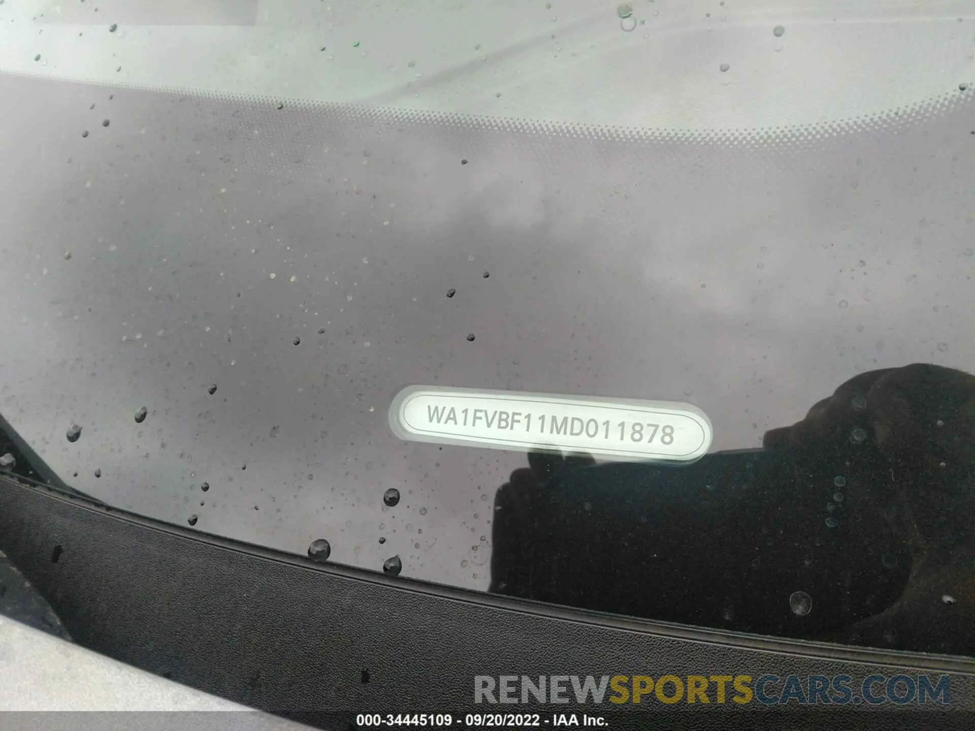 9 Photograph of a damaged car WA1FVBF11MD011878 AUDI Q8 2021