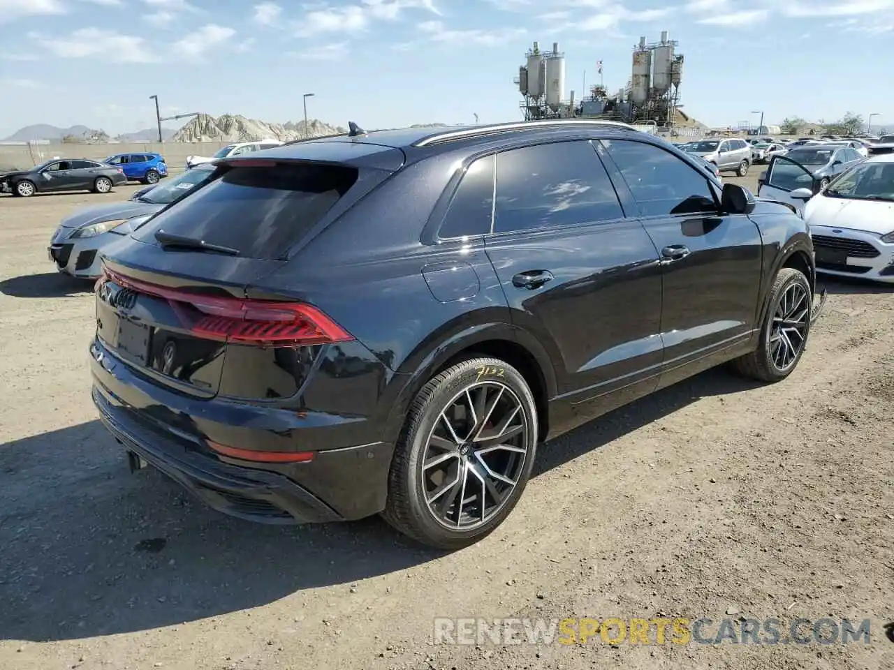 4 Photograph of a damaged car WA1FVBF12MD000467 AUDI Q8 2021