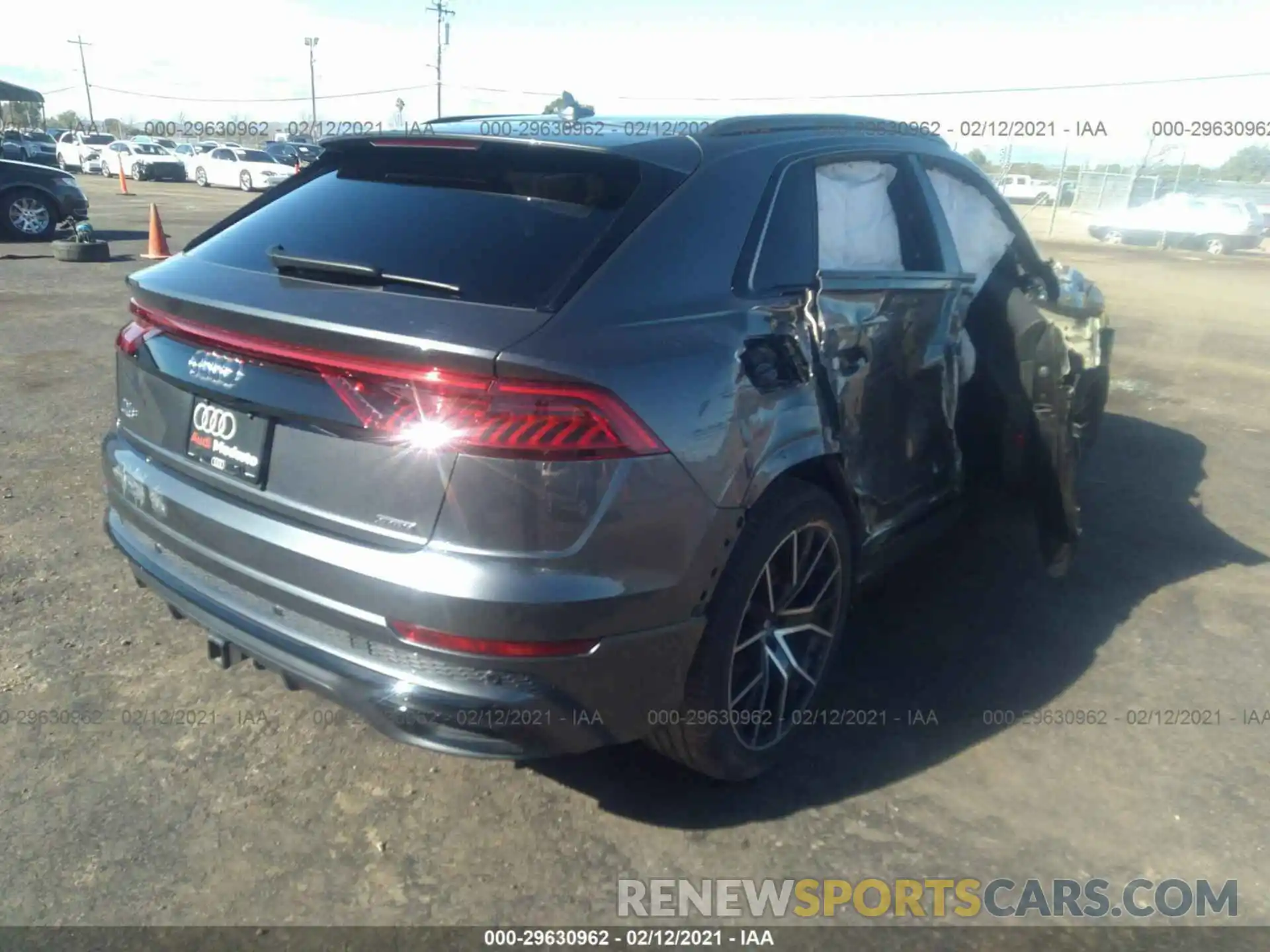 4 Photograph of a damaged car WA1FVBF1XMD001494 AUDI Q8 2021