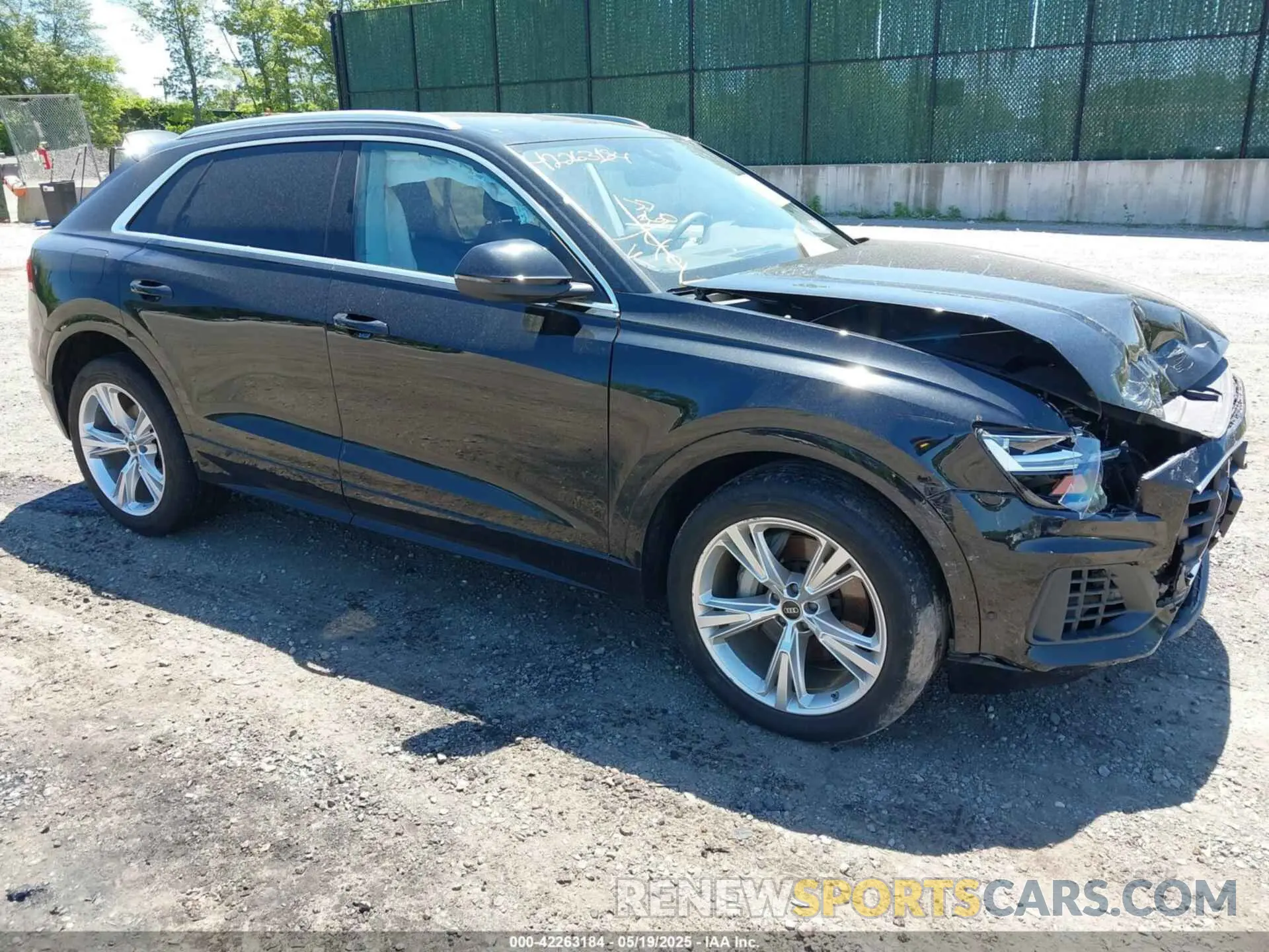 1 Photograph of a damaged car WA1AVBF13ND024823 AUDI Q8 2022