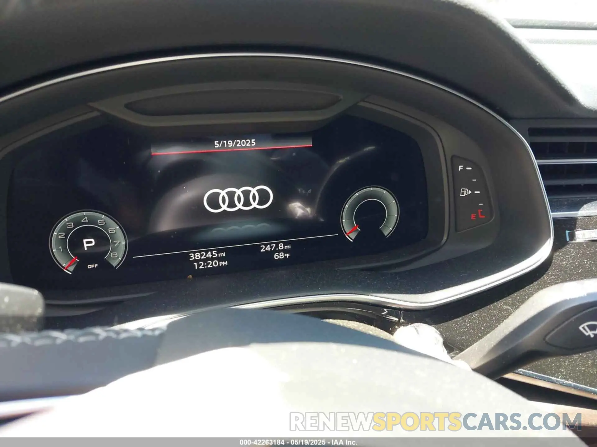 15 Photograph of a damaged car WA1AVBF13ND024823 AUDI Q8 2022