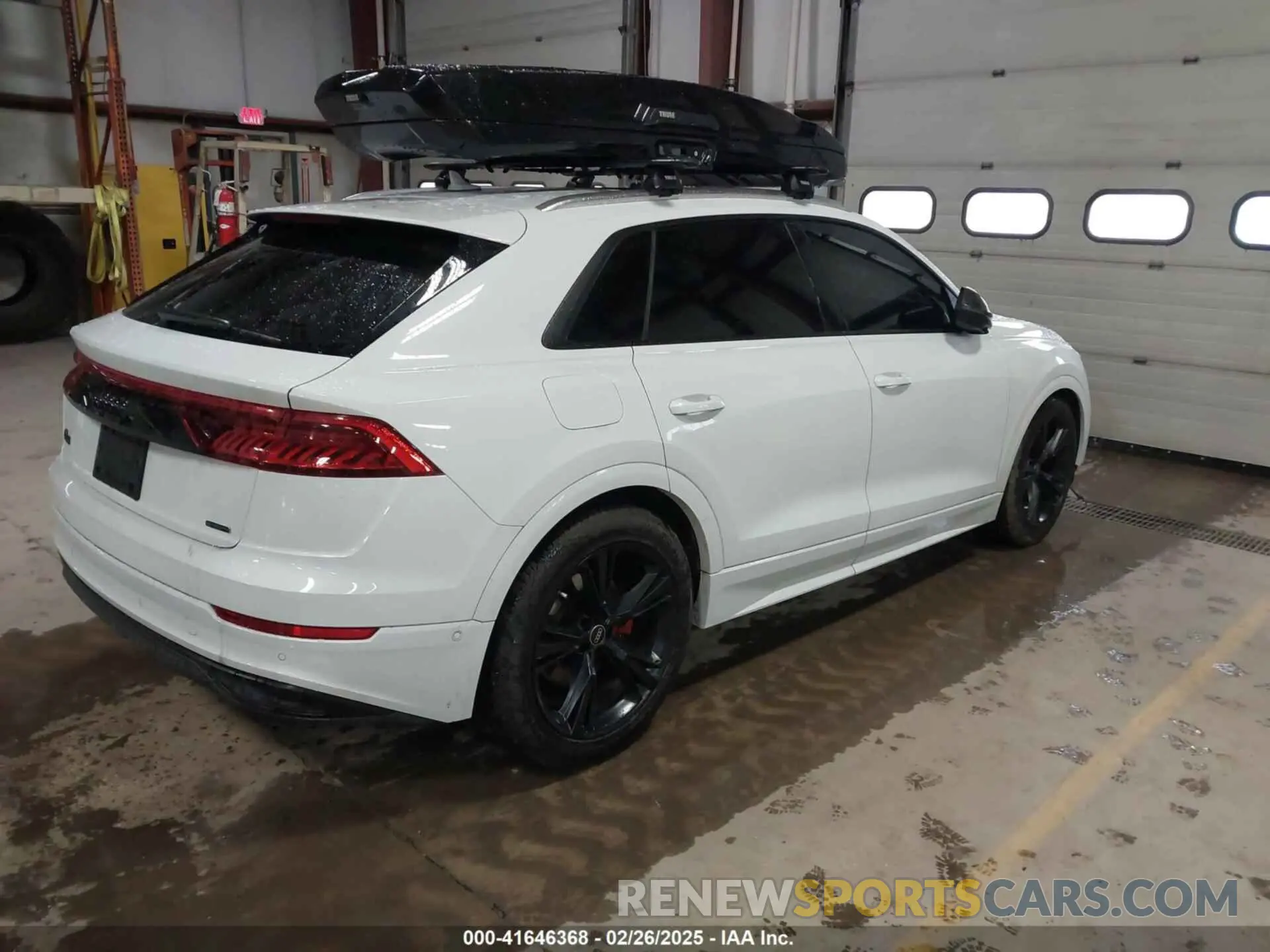 4 Photograph of a damaged car WA1AVBF13ND030122 AUDI Q8 2022