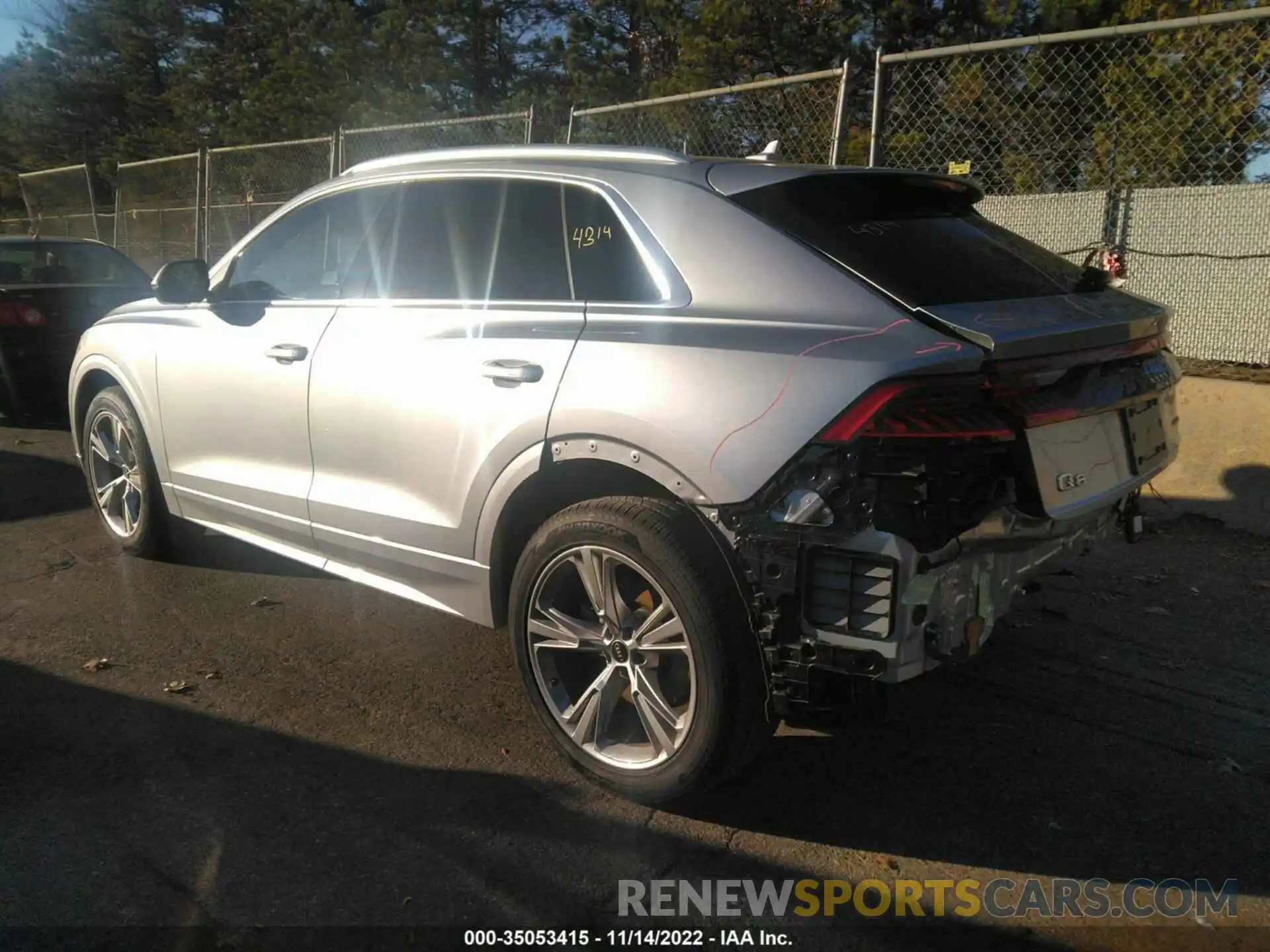 3 Photograph of a damaged car WA1AVBF17ND020547 AUDI Q8 2022