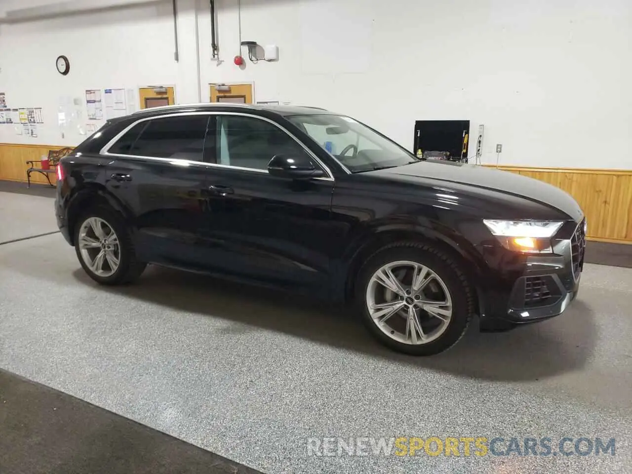 4 Photograph of a damaged car WA1CVBF14ND006470 AUDI Q8 2022