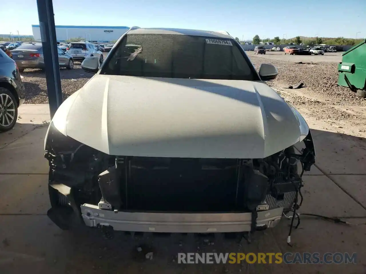 5 Photograph of a damaged car WA1CVBF14ND006792 AUDI Q8 2022