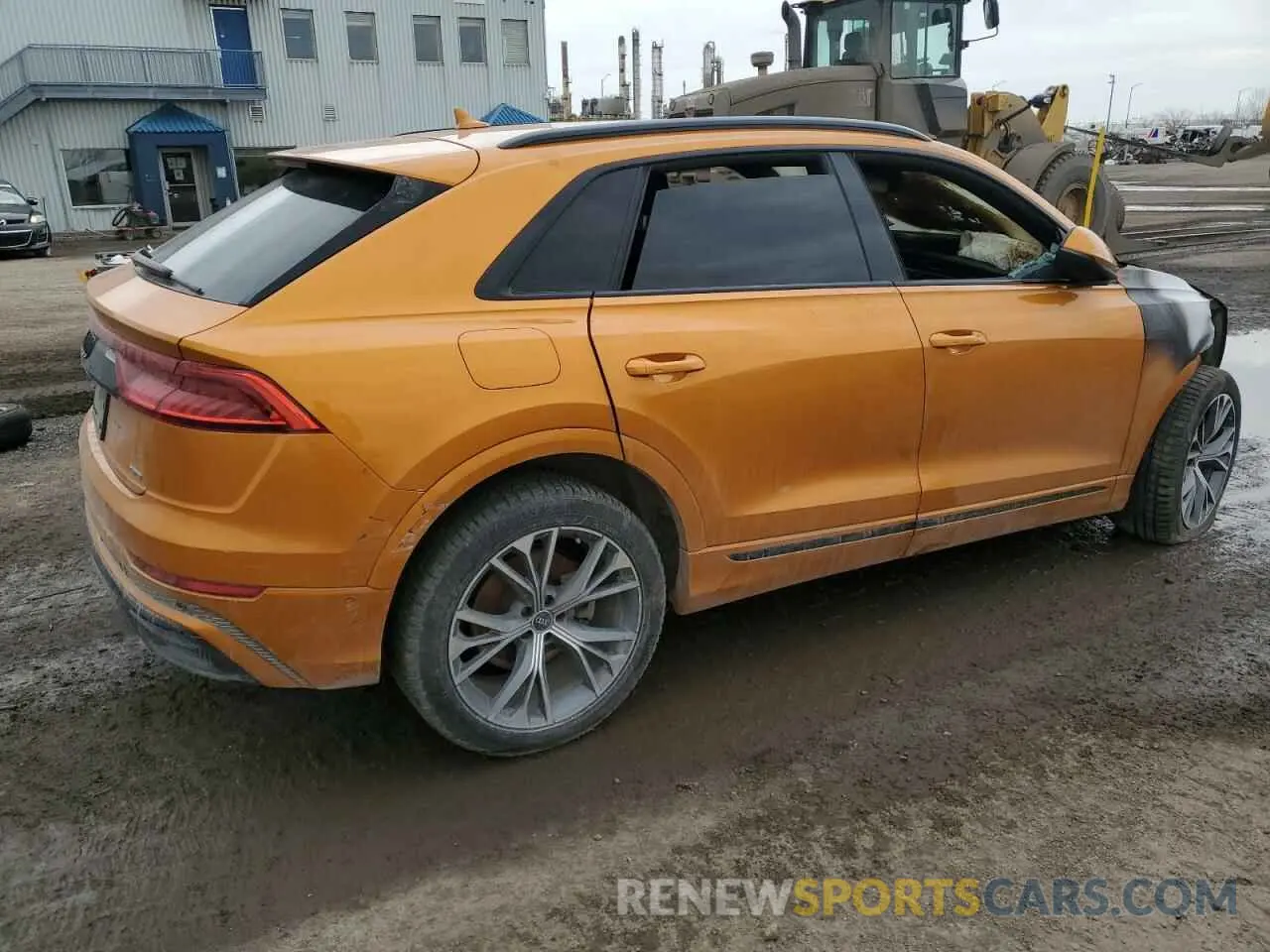 3 Photograph of a damaged car WA1DVBF18ND005987 AUDI Q8 2022