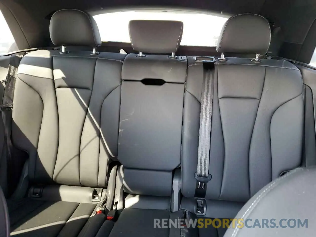 10 Photograph of a damaged car WA1EVBF14ND026730 AUDI Q8 2022