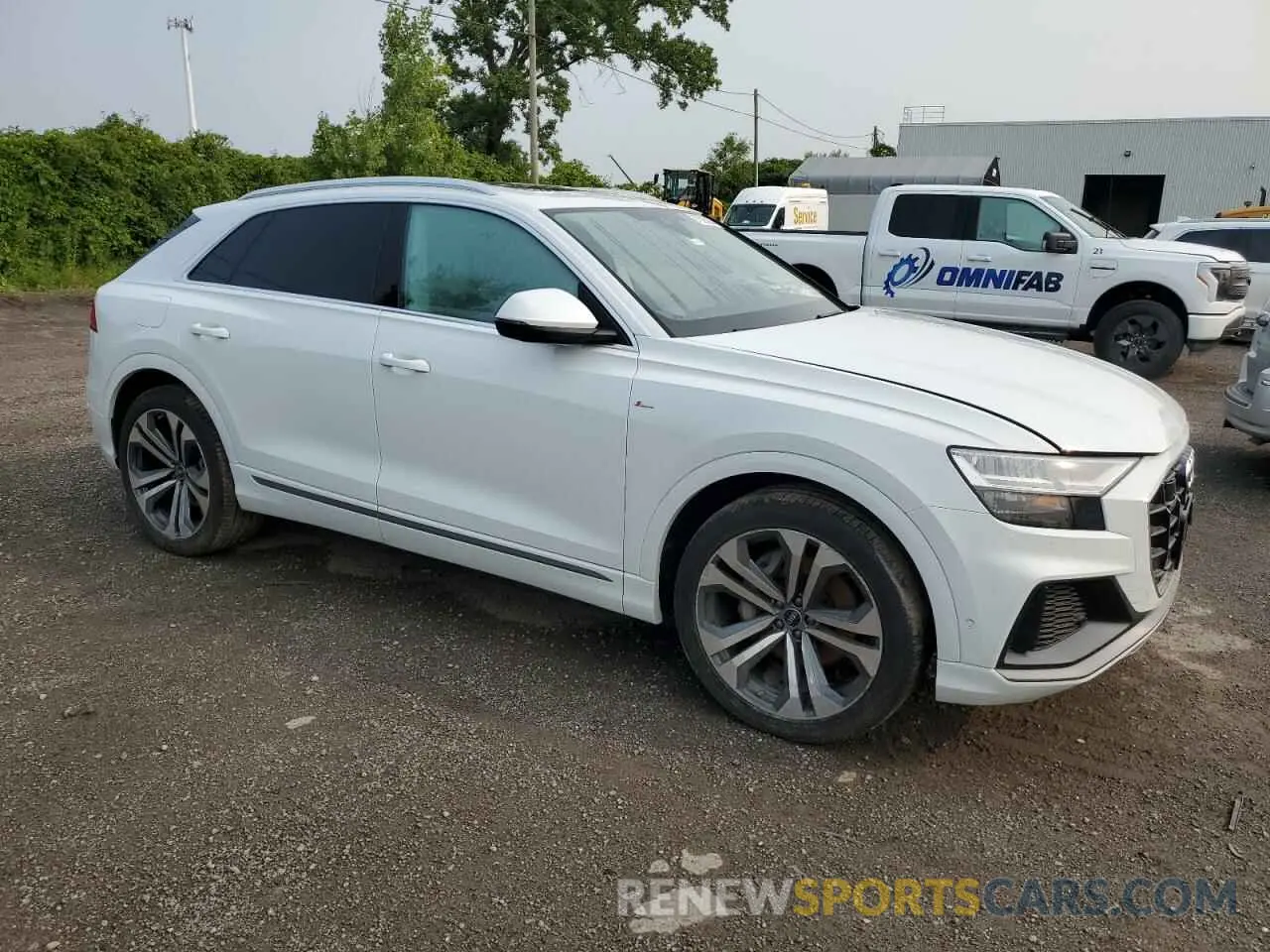 4 Photograph of a damaged car WA1EVBF14ND031829 AUDI Q8 2022