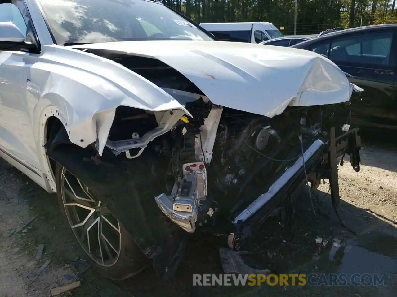 9 Photograph of a damaged car WA1EVBF16ND010075 AUDI Q8 2022