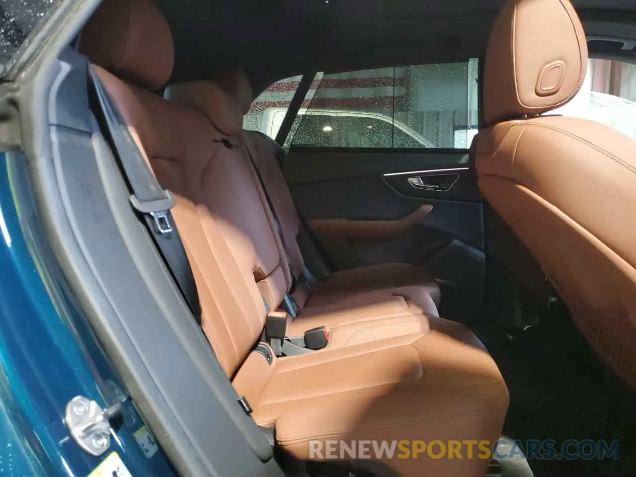 11 Photograph of a damaged car WA1EVBF1XND021497 AUDI Q8 2022