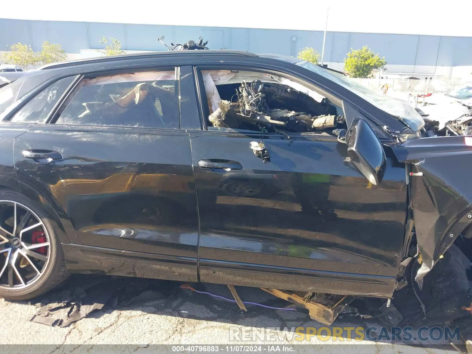 13 Photograph of a damaged car WA1FVBF10ND006298 AUDI Q8 2022