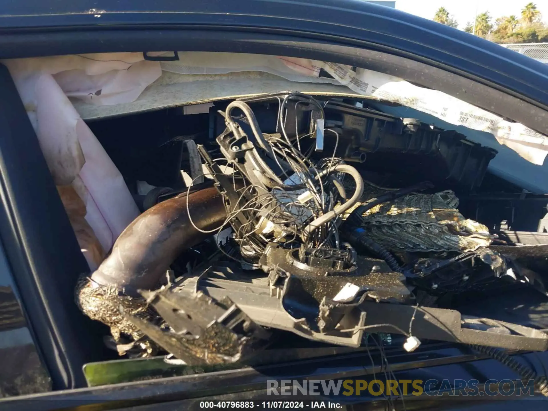 5 Photograph of a damaged car WA1FVBF10ND006298 AUDI Q8 2022