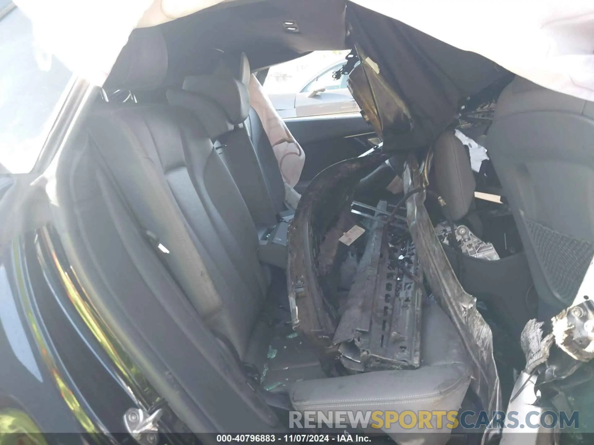 8 Photograph of a damaged car WA1FVBF10ND006298 AUDI Q8 2022