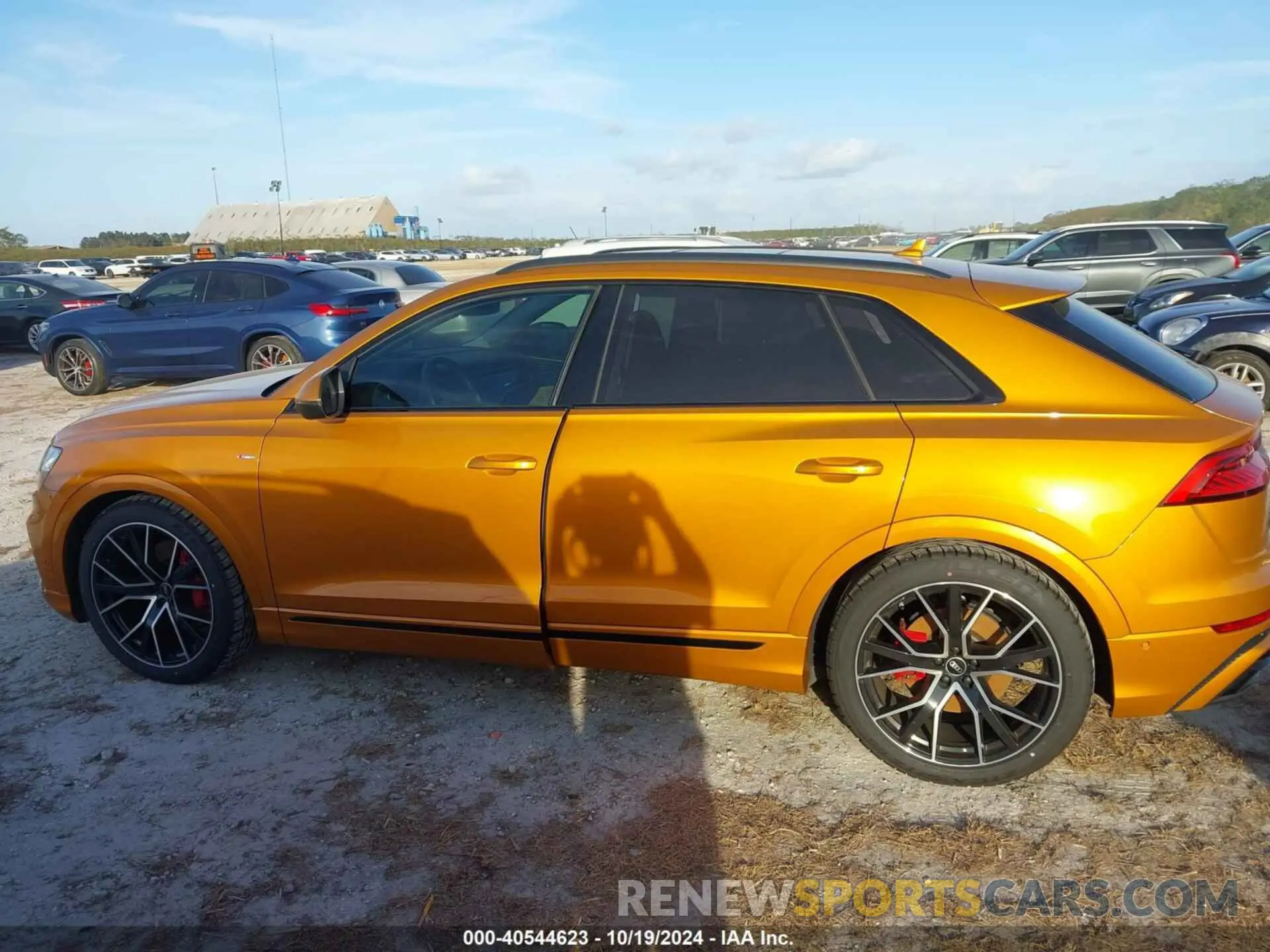 14 Photograph of a damaged car WA1FVBF12ND005170 AUDI Q8 2022