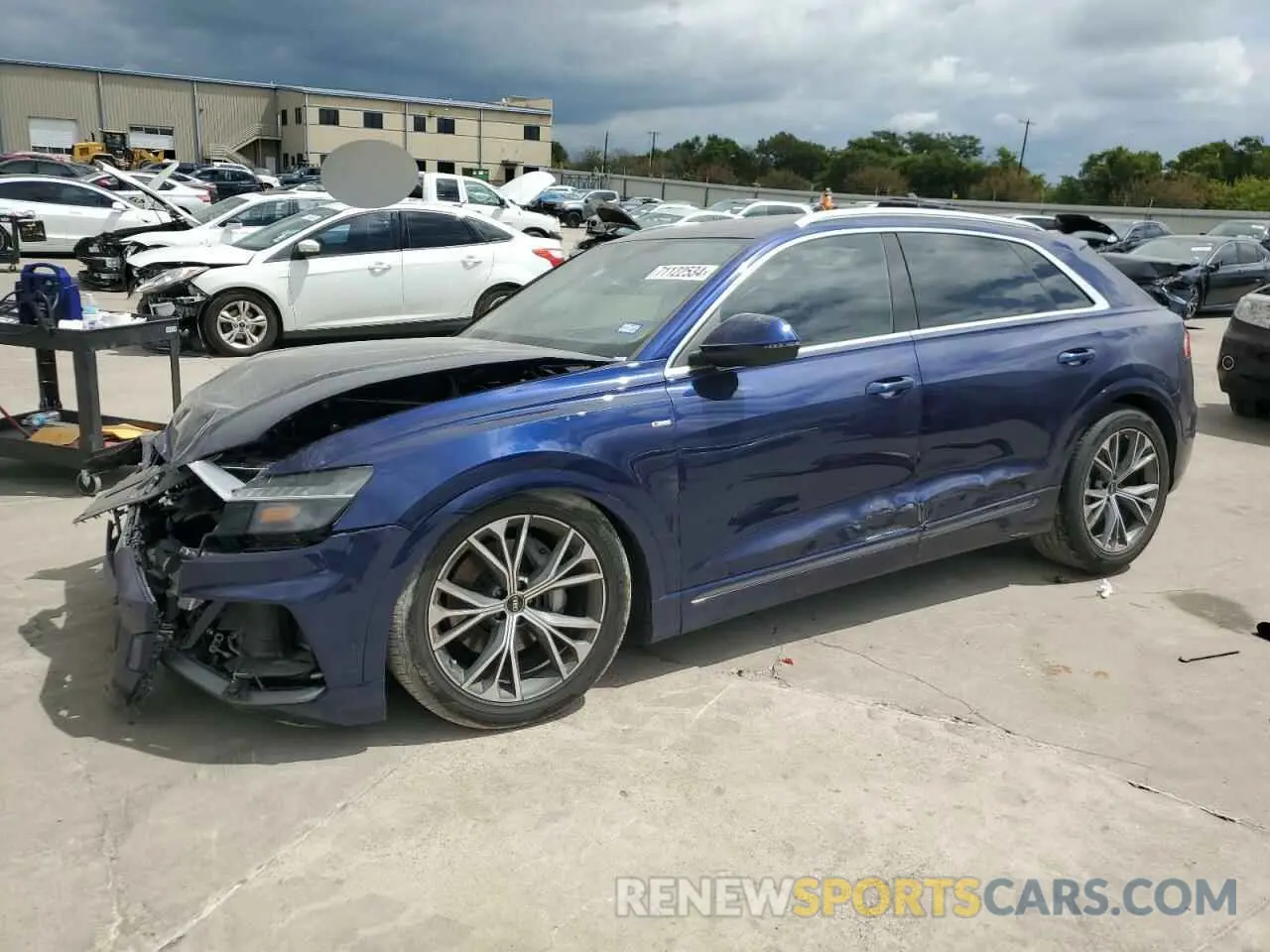 1 Photograph of a damaged car WA1FVBF12ND009672 AUDI Q8 2022