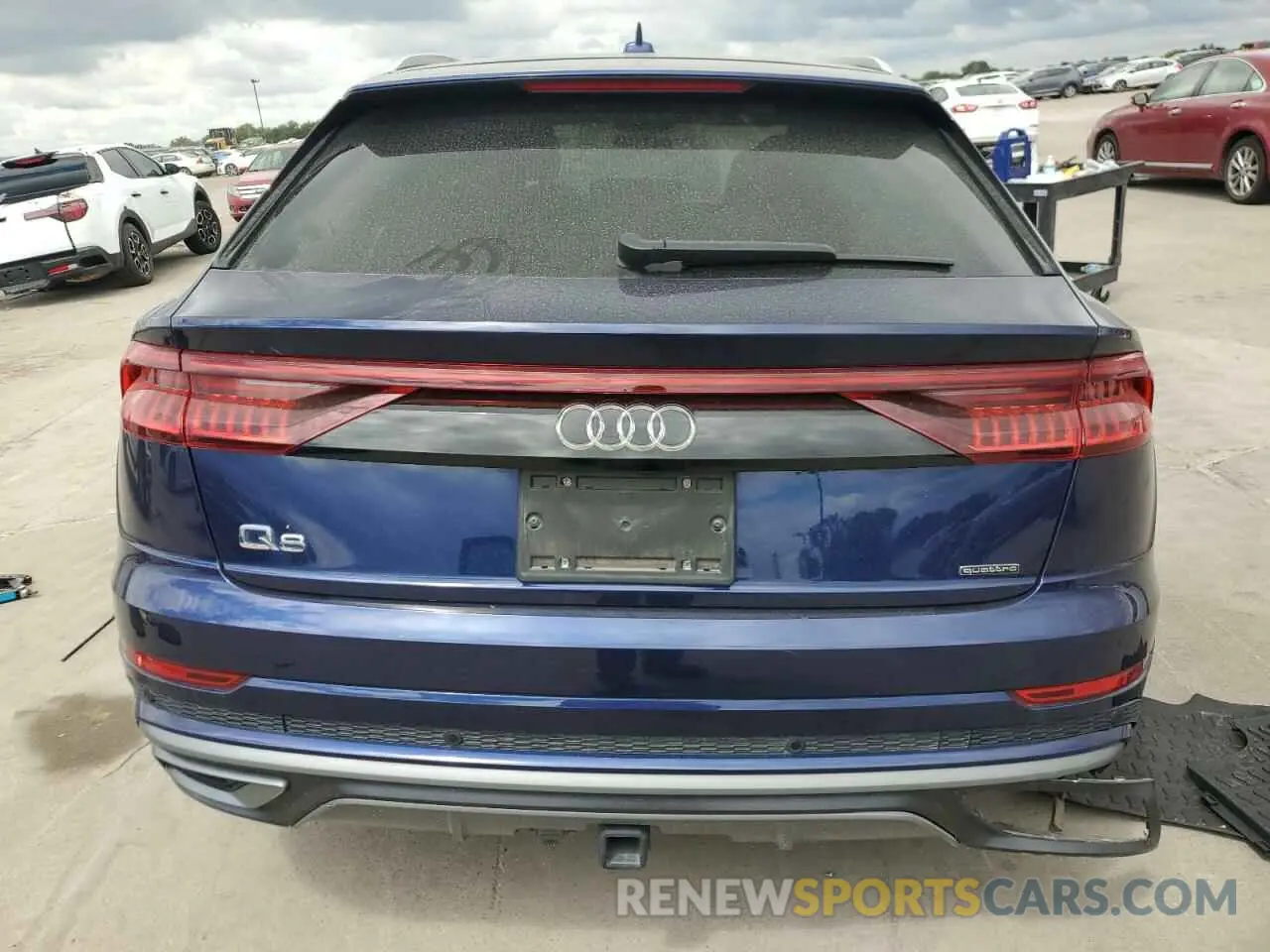 6 Photograph of a damaged car WA1FVBF12ND009672 AUDI Q8 2022