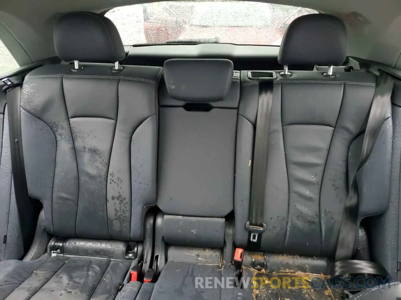 10 Photograph of a damaged car WA1AVBF18PD012590 AUDI Q8 2023