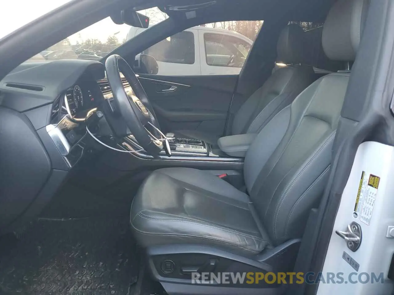 7 Photograph of a damaged car WA1BVAF14KD016014 AUDI Q8 2023
