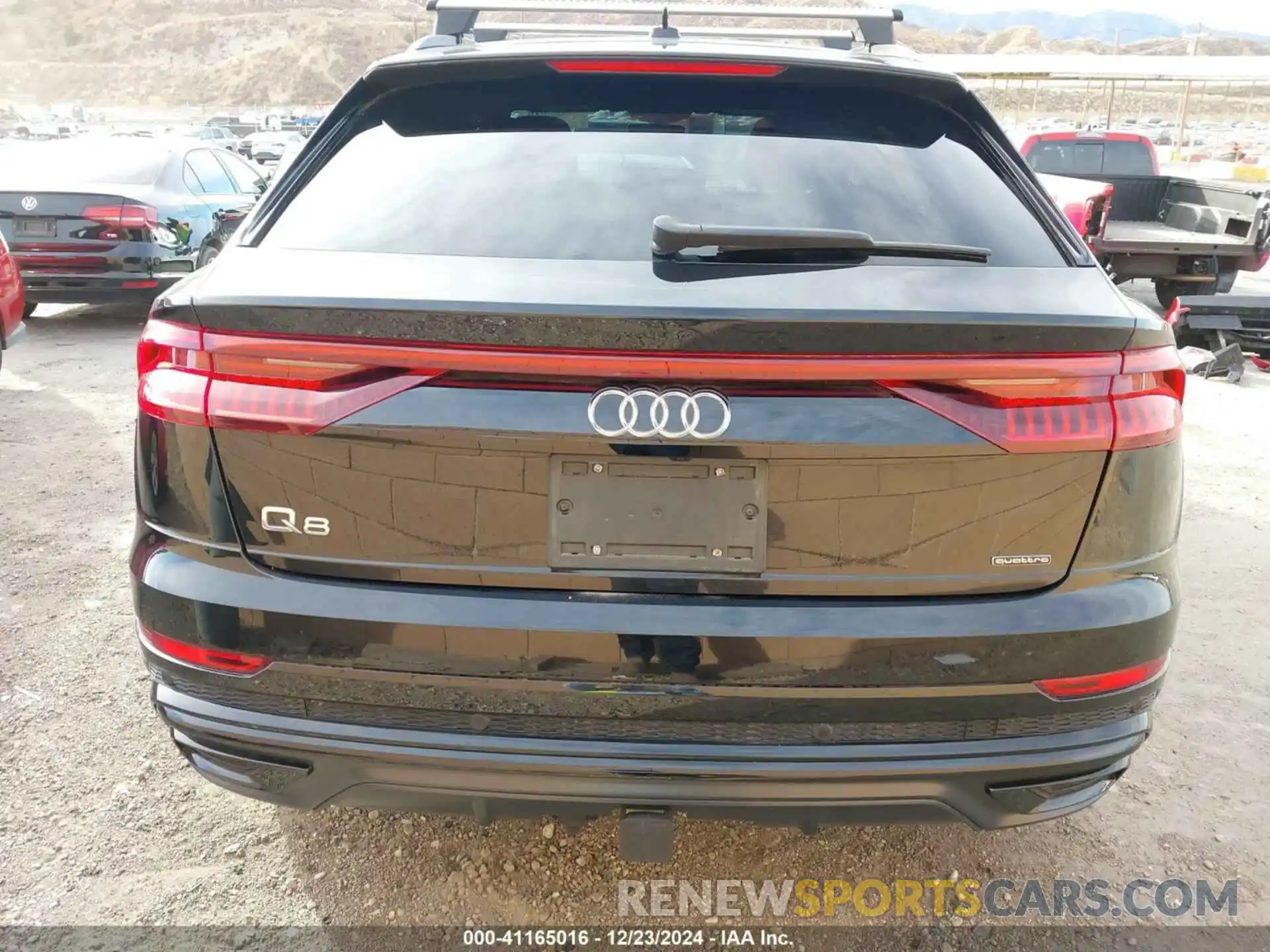 16 Photograph of a damaged car WA1EVBF10PD027814 AUDI Q8 2023