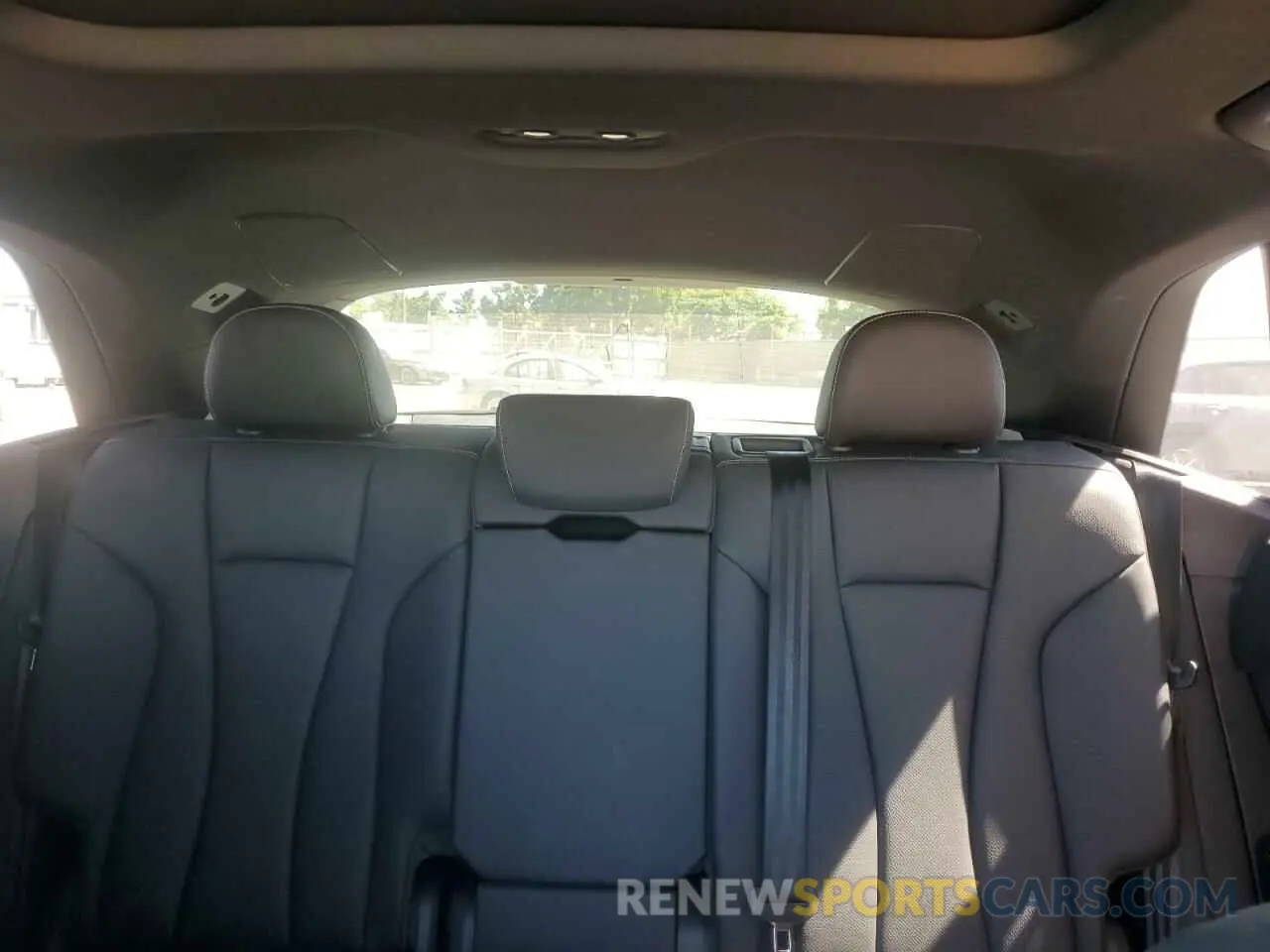 10 Photograph of a damaged car WA1EVBF12PD007113 AUDI Q8 2023