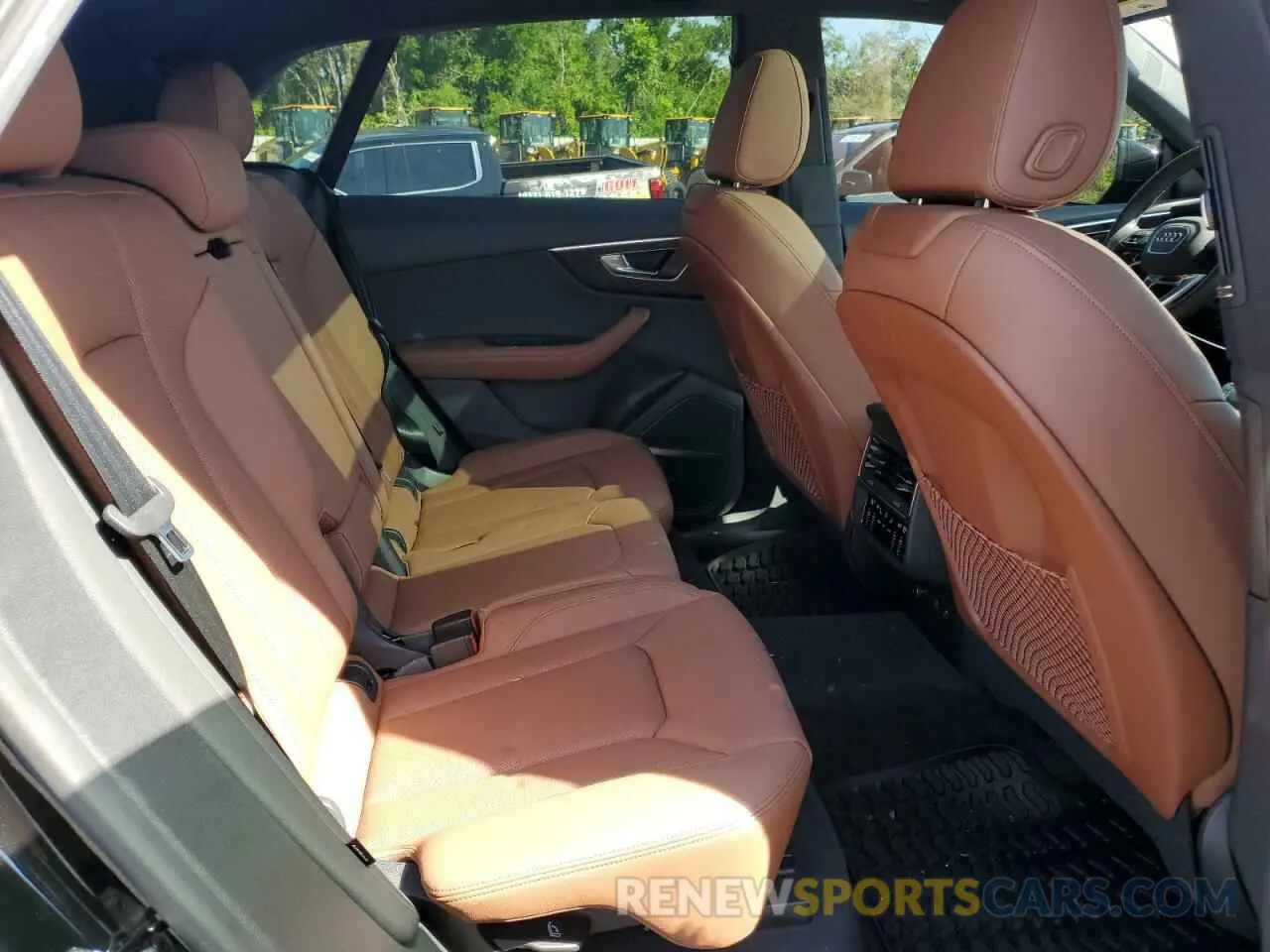 11 Photograph of a damaged car WA1EVBF14PD041425 AUDI Q8 2023