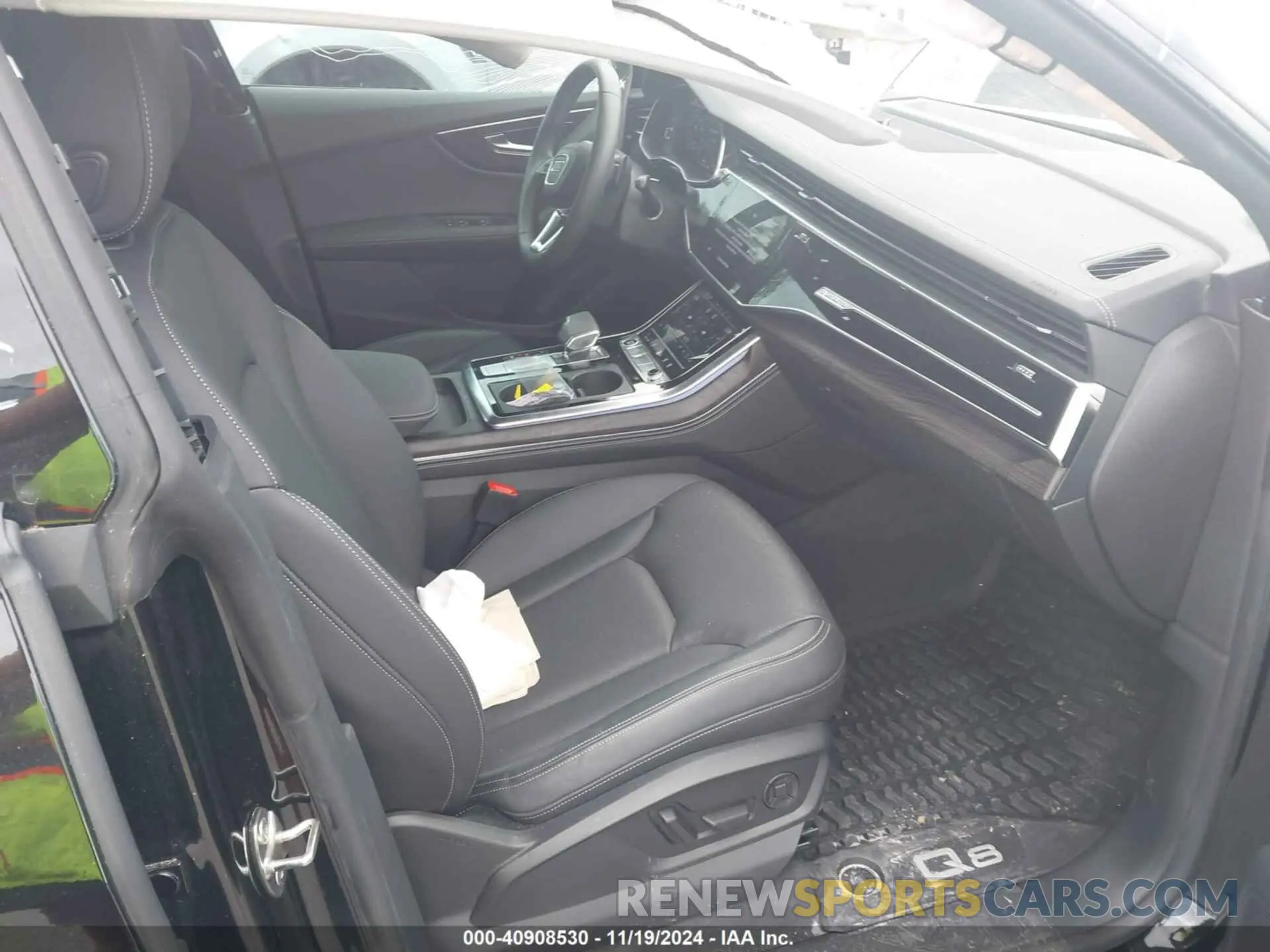 5 Photograph of a damaged car WA1FVBF12PD004748 AUDI Q8 2023