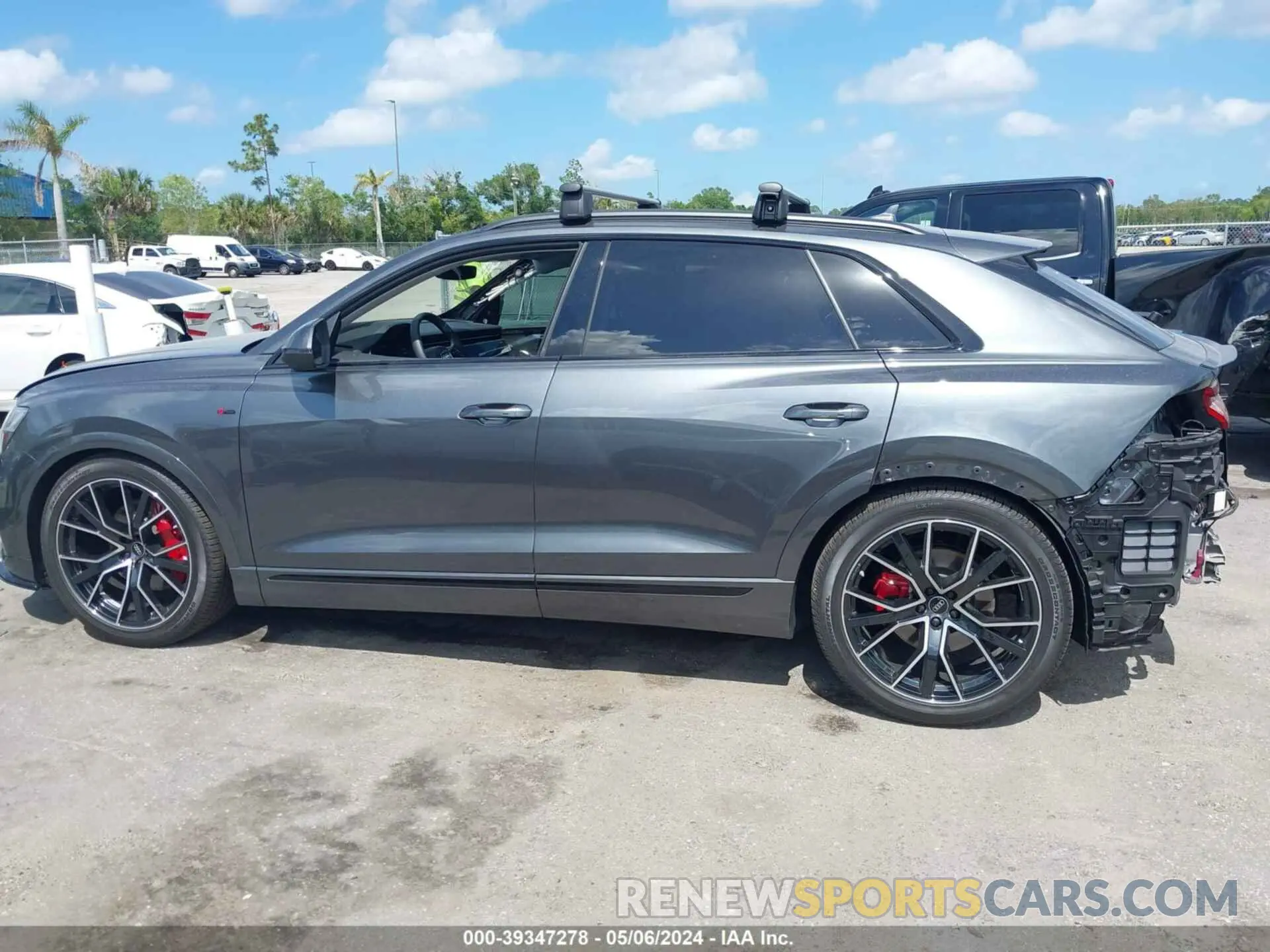 14 Photograph of a damaged car WA1FVBF17PD020444 AUDI Q8 2023